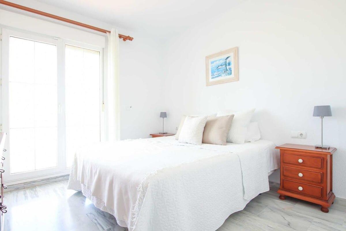 Precioso Atico En Cabopino - Marbellaアパートメント エクステリア 写真