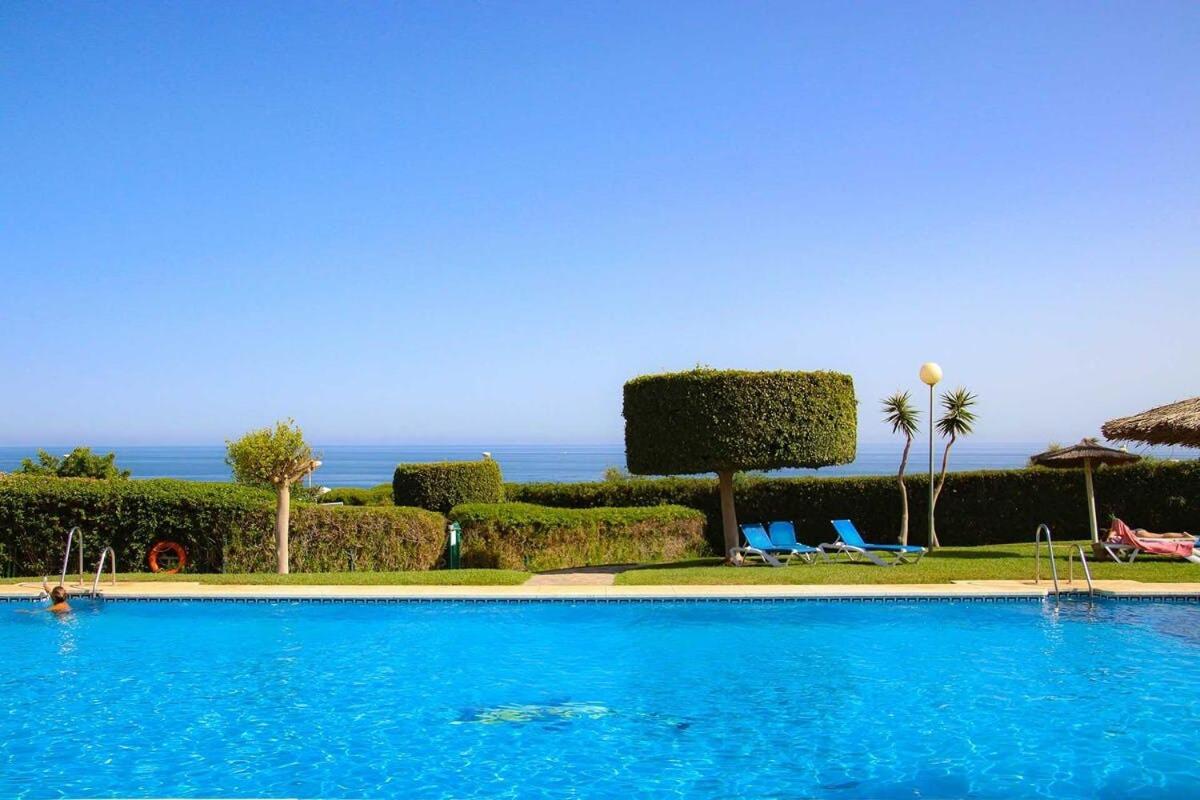 Precioso Atico En Cabopino - Marbellaアパートメント エクステリア 写真